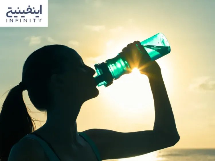 چه غذایی بخوریم تا احساس تشنگی کمتر در سحر و افطار داشته باشیم؟